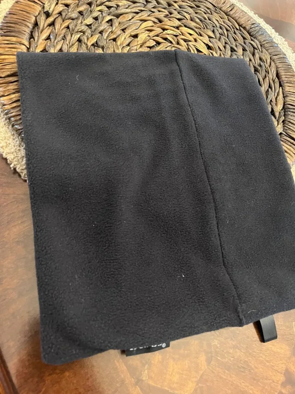 Soft Black Fleece Neck Warmer By Seirus Innovation For Cold Weather Protection U
